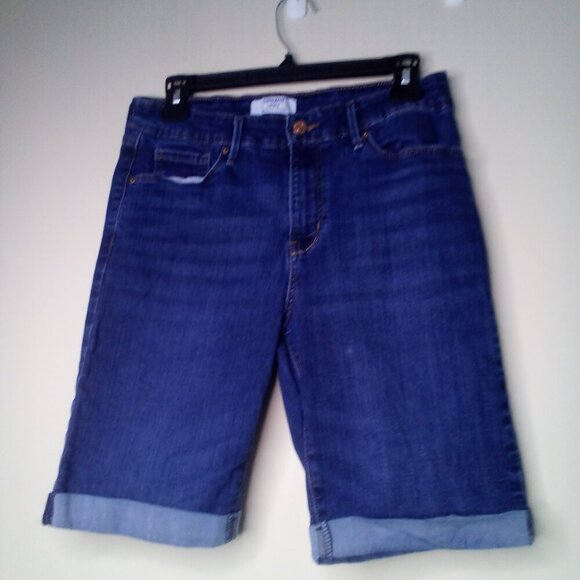 Denizen Levis Shorts Women 8 Bermuda Roll Hem Denim Blue - Picture 2 of 15